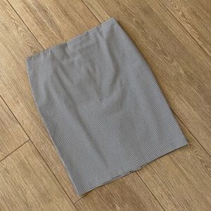 Black & White Houndstooth Skirt